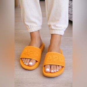 APL Big Logo TechLoom Slides Mango Orange Knit Sport Sandals NIB Size 7